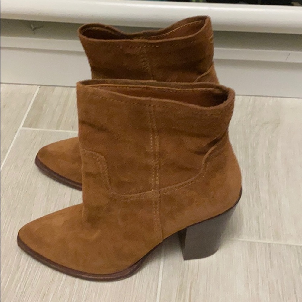 Dolce Vita Browne Suede Booties